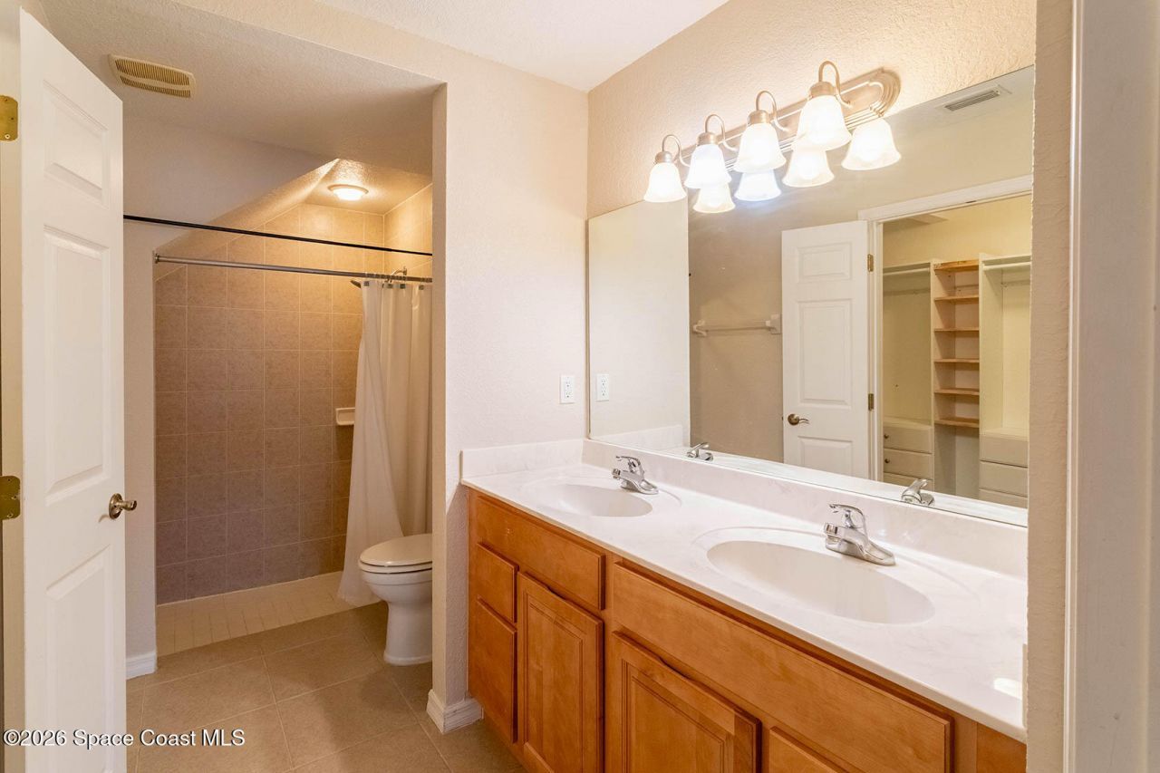 3975 Almeida Court, Unit 101, Melbourne, FL 32901 Photo