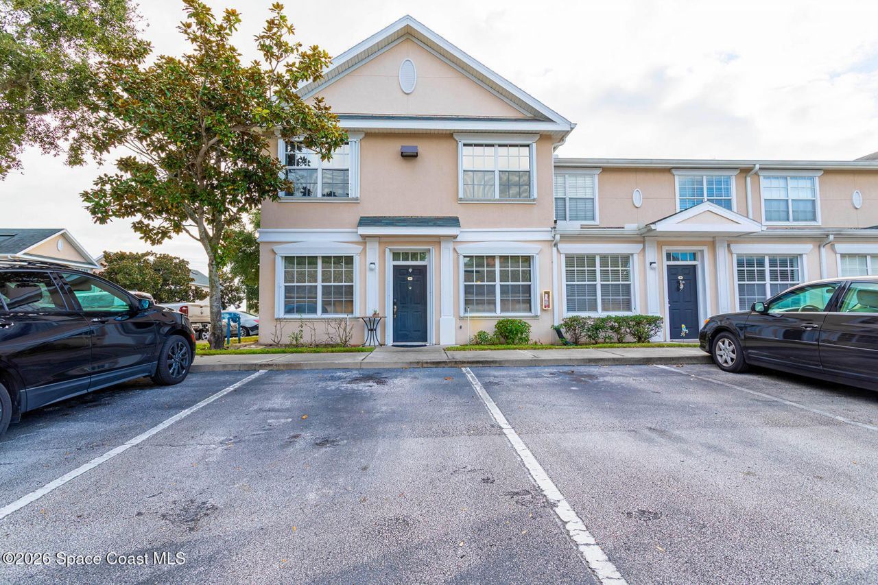 3975 Almeida Court, Unit 101, Melbourne, FL 32901 Photo