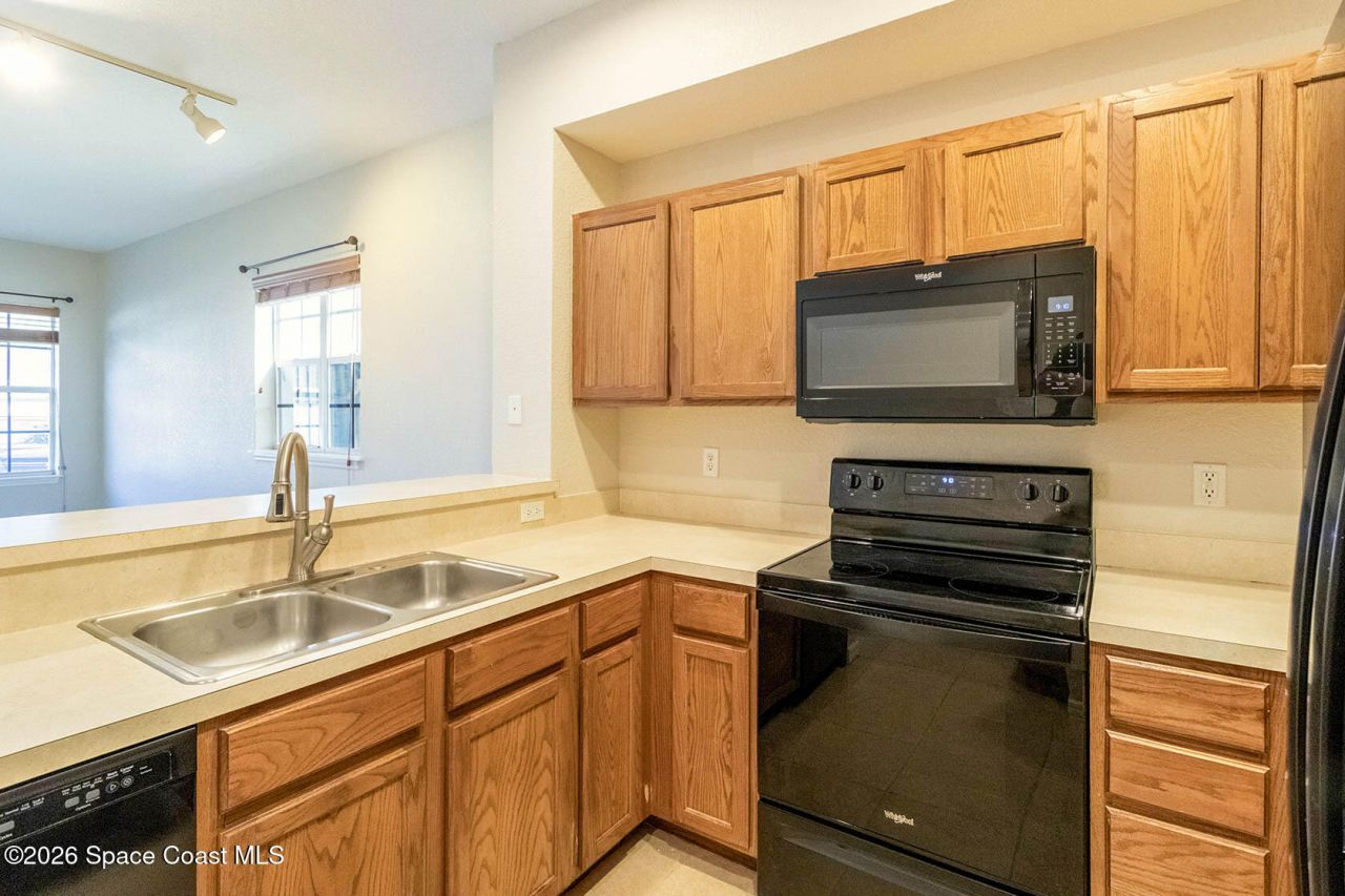 3975 Almeida Court, Unit 101, Melbourne, FL 32901 Photo