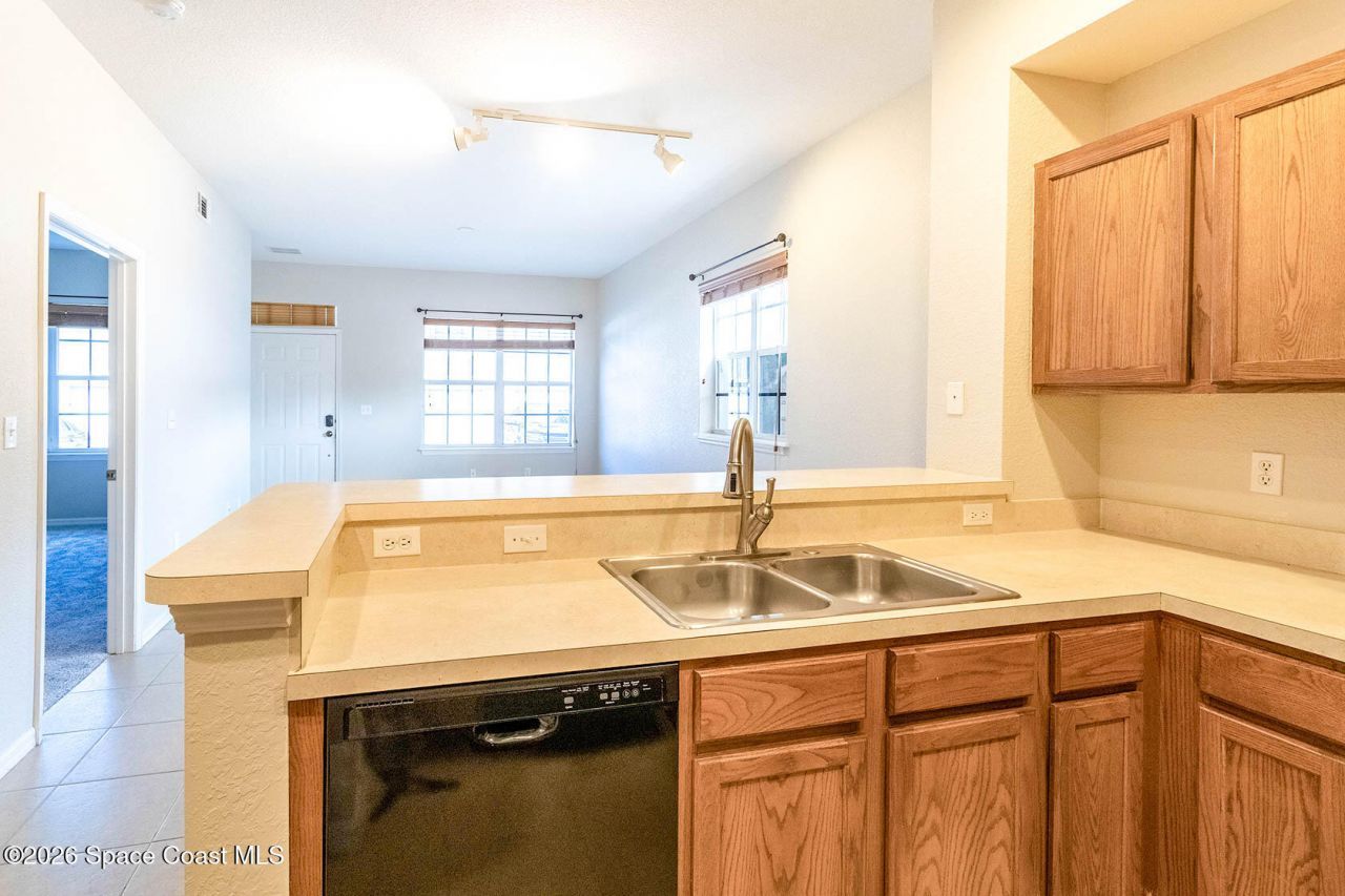3975 Almeida Court, Unit 101, Melbourne, FL 32901 Photo