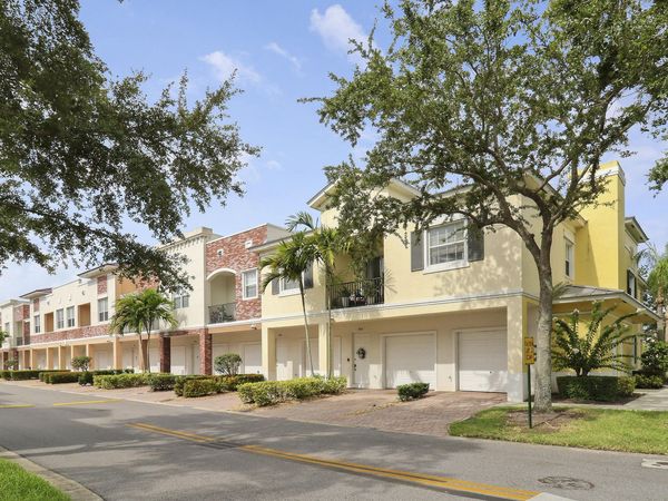 10320 SW Stephanie Way, Unit 7-204, Port St. Lucie, FL 34987