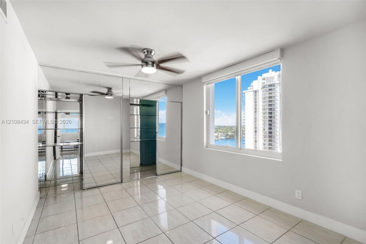 Please Call For Address, Unit 919, Miami Beach, FL 33140 Photo