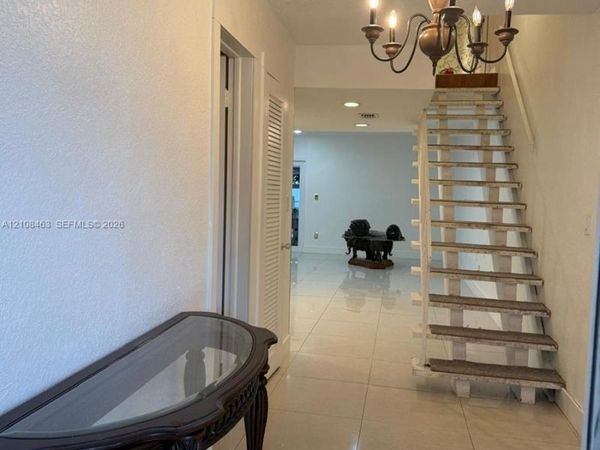 1798 W 75th St , Unit 1798, Hialeah, FL 33014
