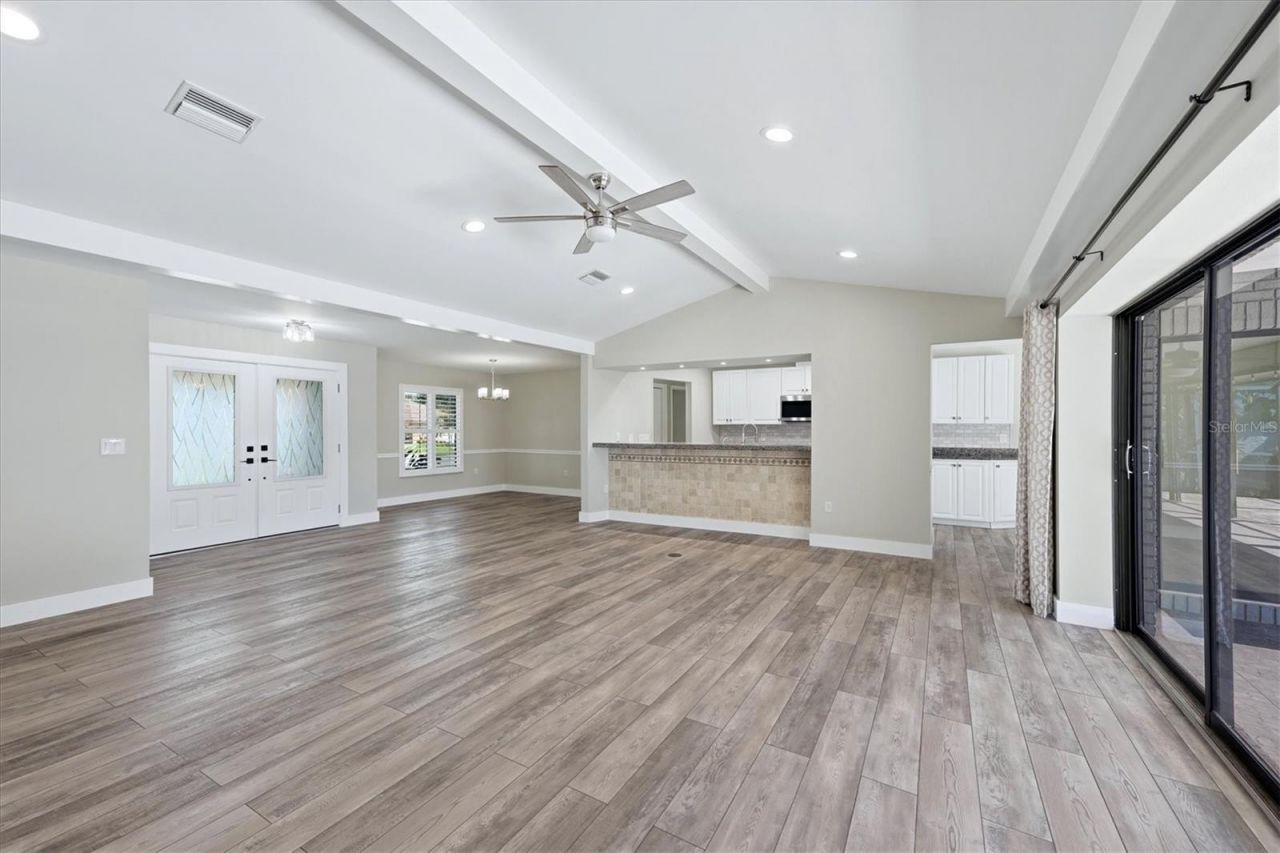 6993 Country Lakes Circle , Sarasota, FL 34243 Photo