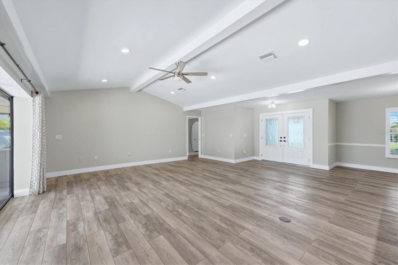 6993 Country Lakes Circle , Sarasota, FL 34243 Photo