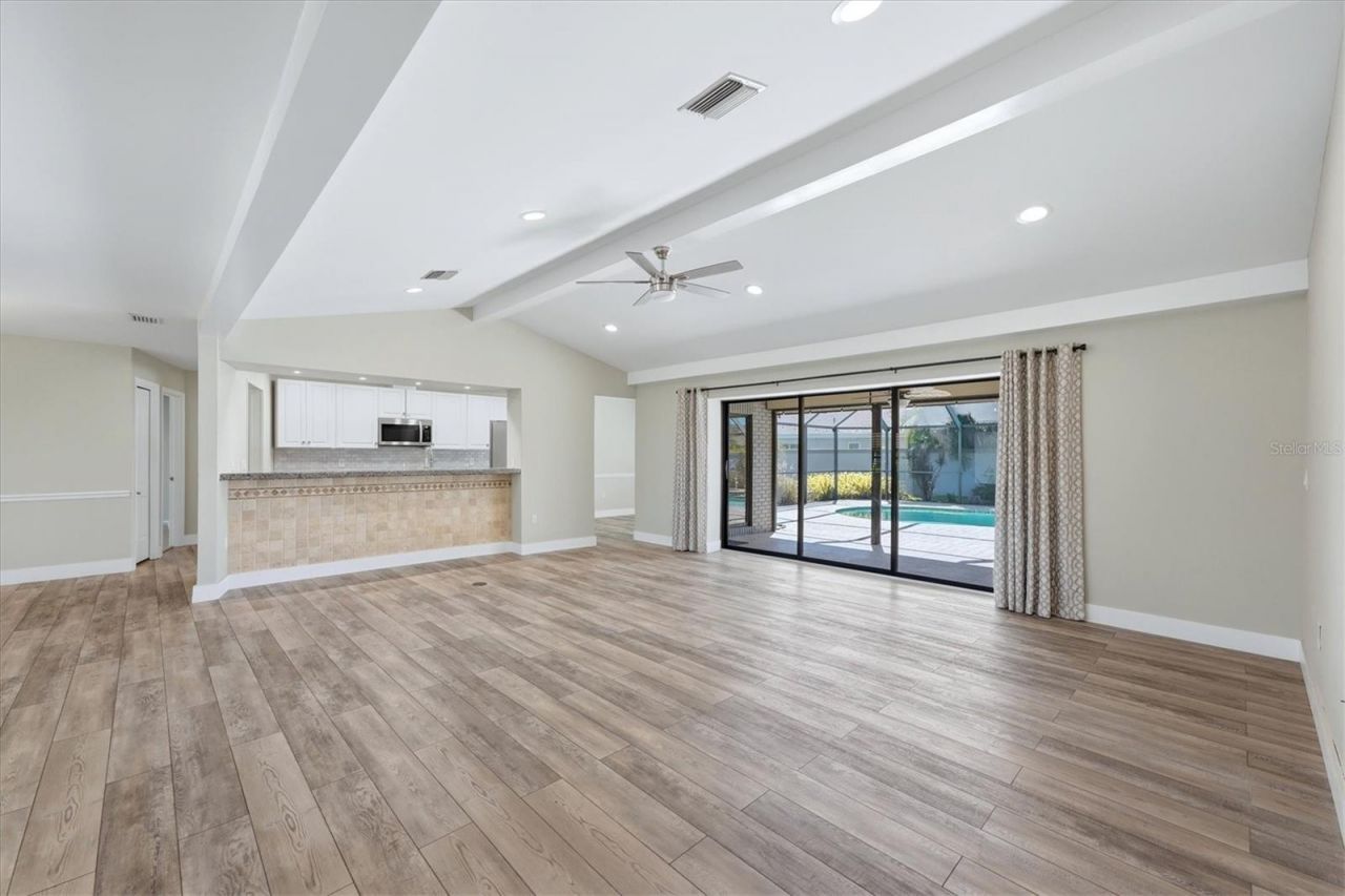 6993 Country Lakes Circle , Sarasota, FL 34243 Photo