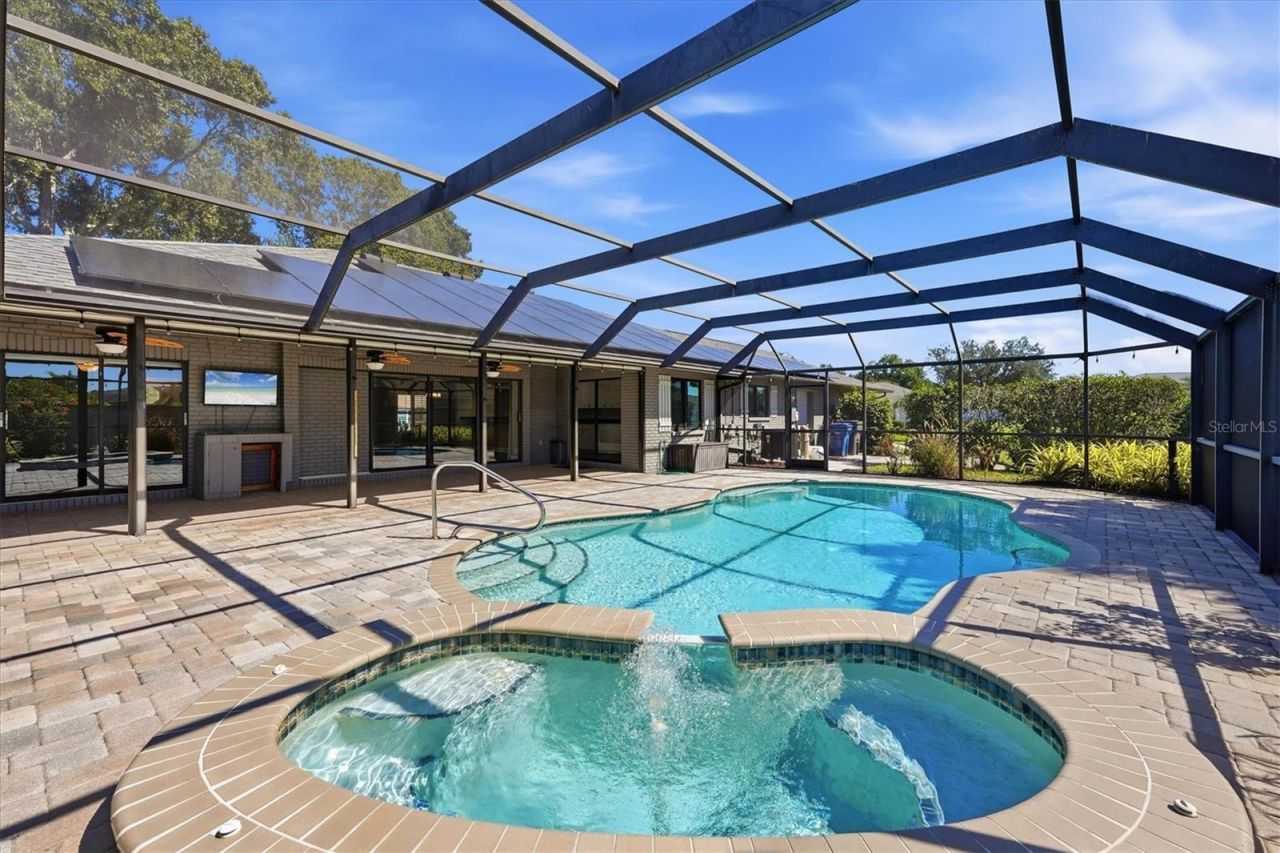 6993 Country Lakes Circle , Sarasota, FL 34243 Photo