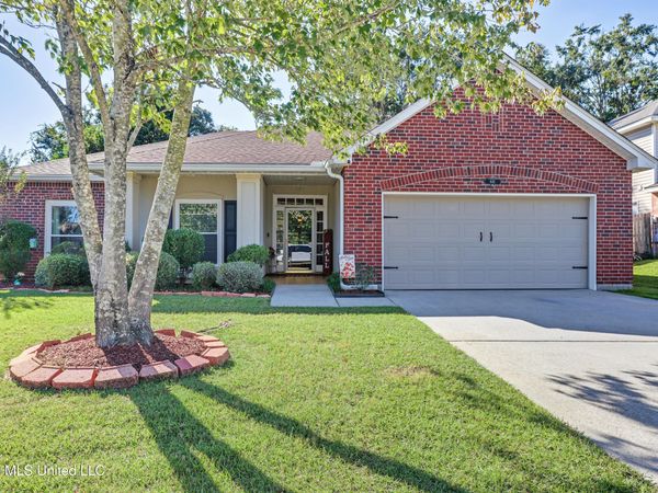 841 Ellington Drive, Biloxi, MS 39532