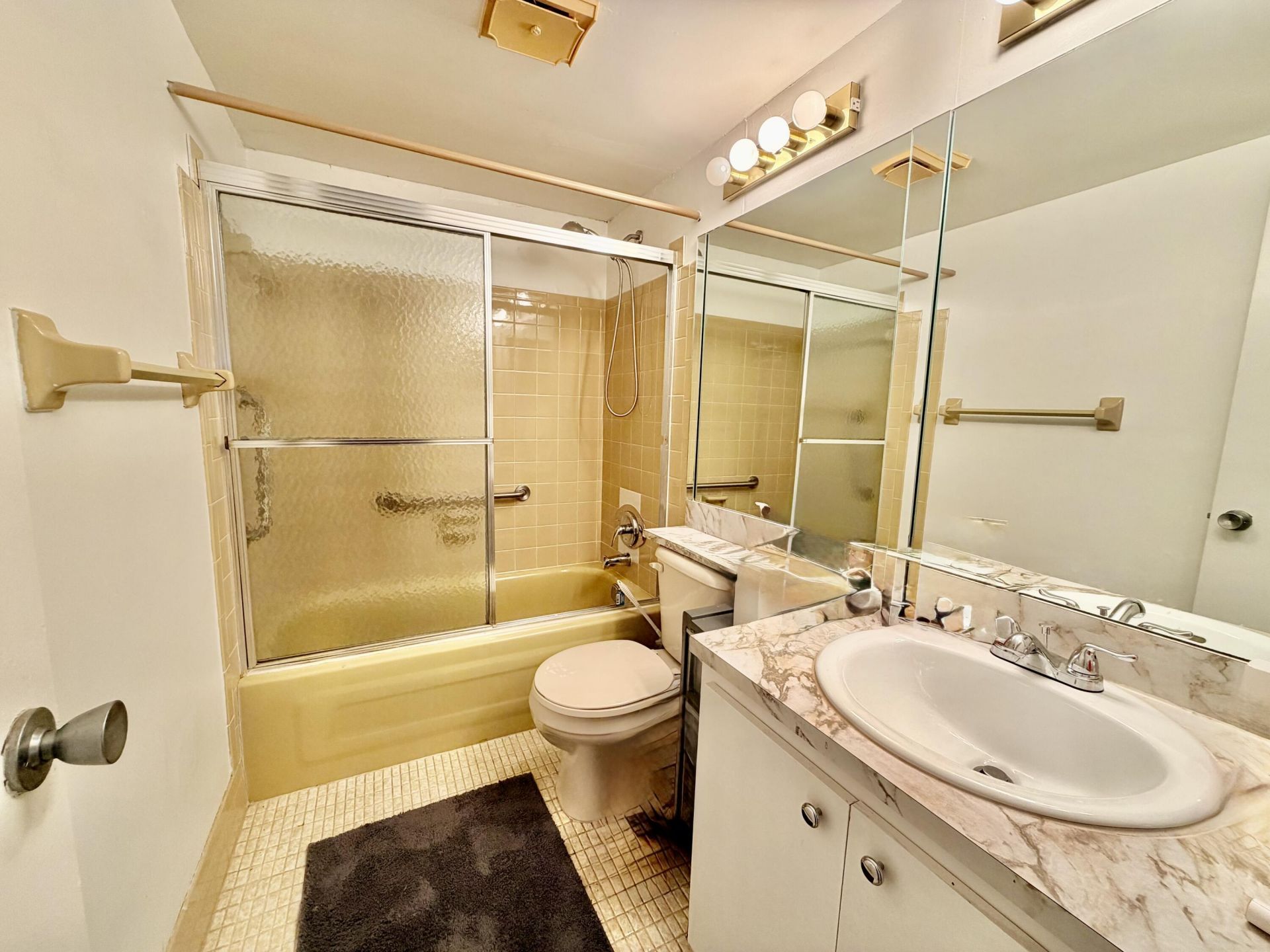 7505 NW 5th Court, Unit 102, Margate, FL 33063 Photo