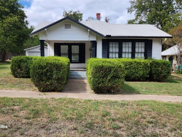 820 N 2nd Street , Temple, TX 76501