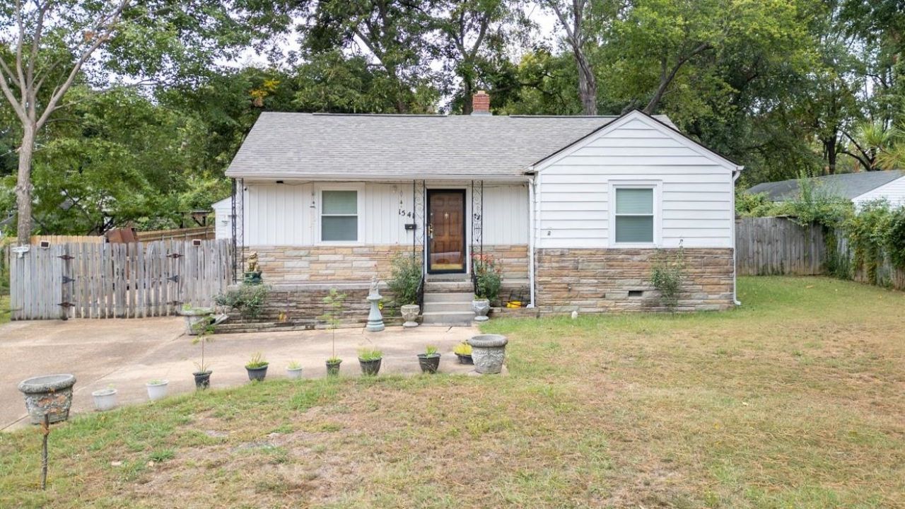 1541 TITUS RD Memphis, TN 38111