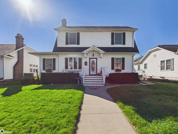 204 Vogel Avenue, Ottumwa, IA 52501