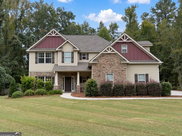 130 Homestead Circle, Forsyth, GA 31029