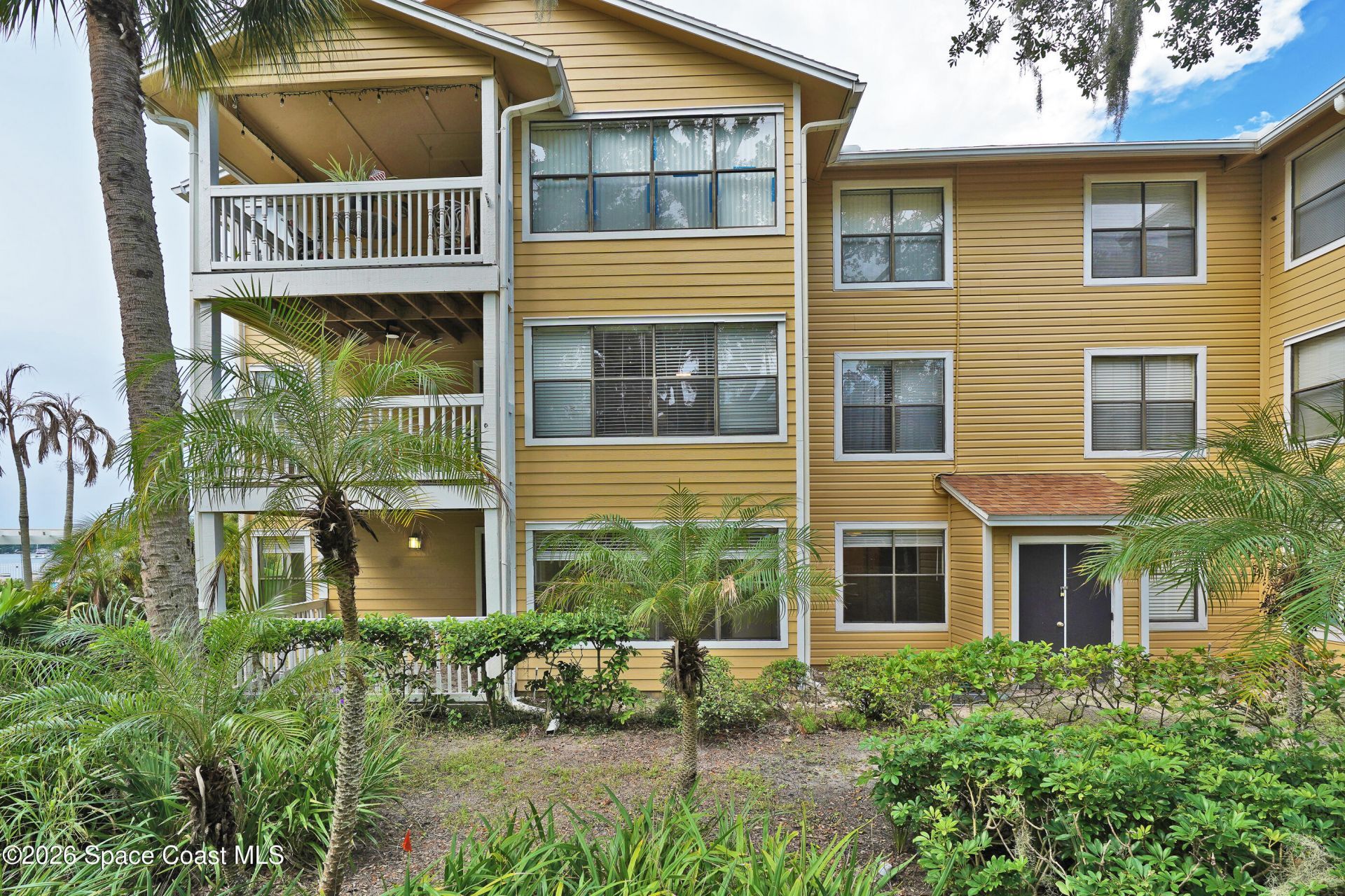 225 S Tropical Trail, Unit 302, Merritt Island, FL 32952 Photo