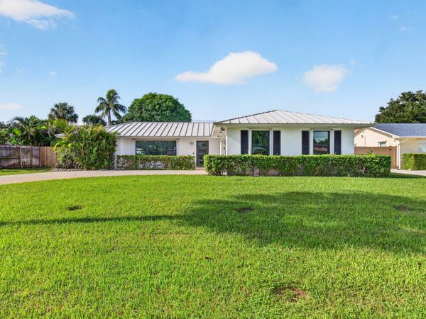 3776 DOGWOOD Avenue, Palm Beach Gardens, FL 33410