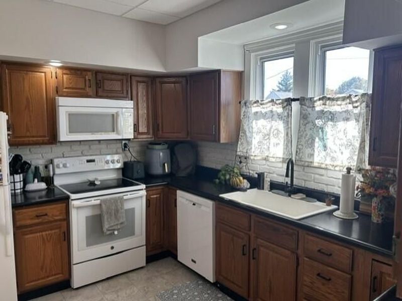 703 W Spring Street, Saint Marys, OH 45885 Photo 8