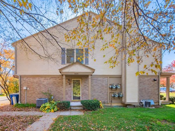 3059 Forest Creek Court, Ann Arbor, MI 48108