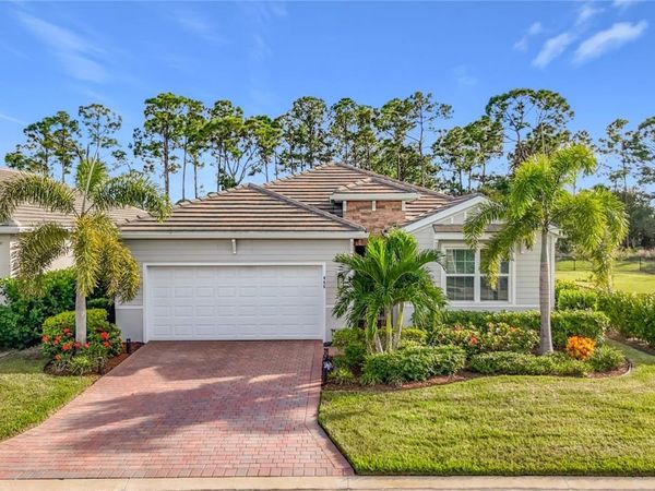 446 IBIZA LOOP, VENICE, FL 34292