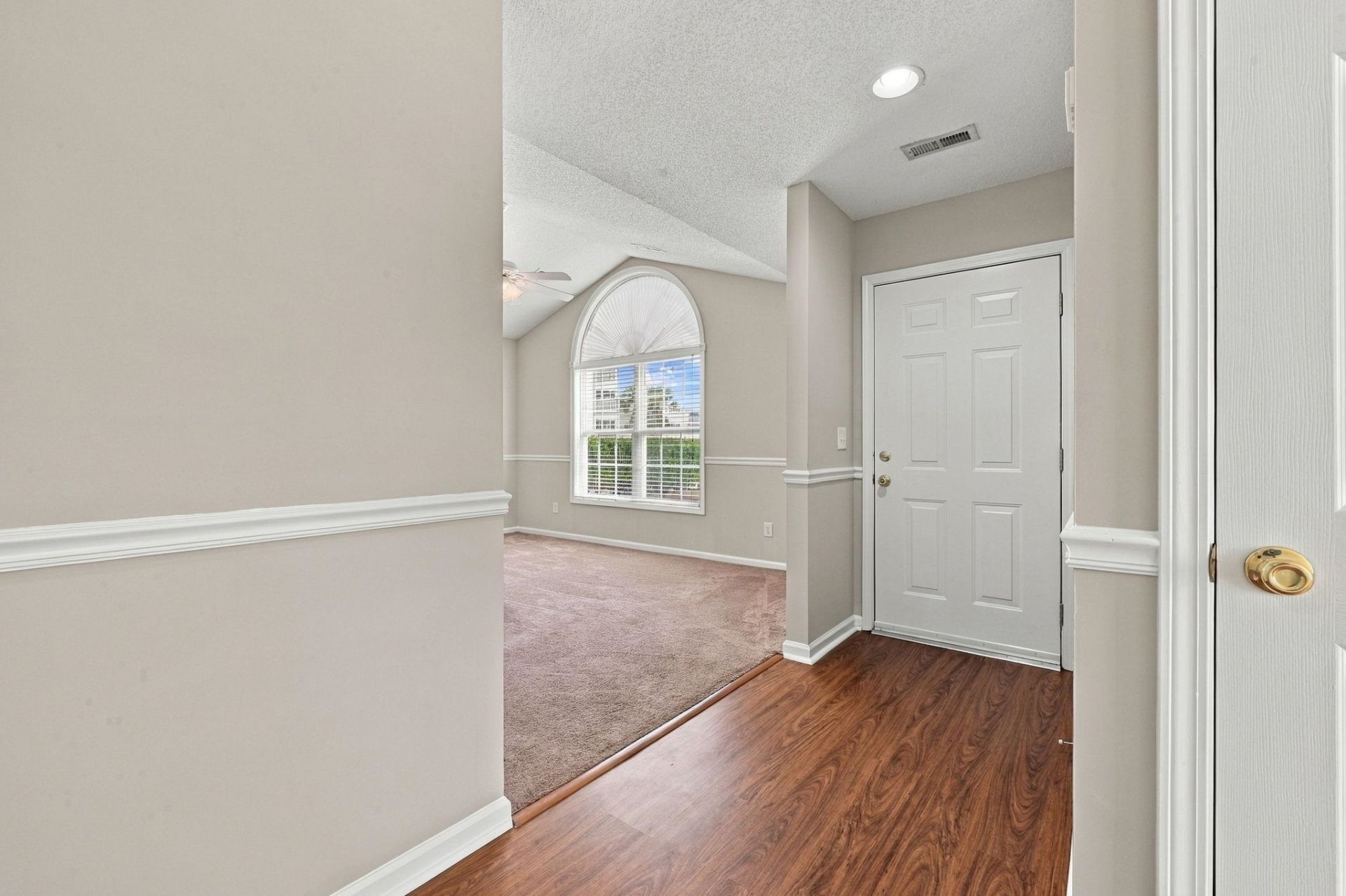 4303 Rivergate Ln.  Photo 7