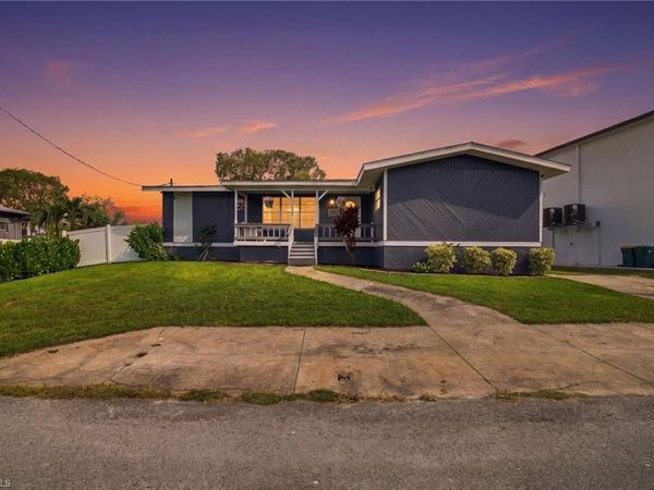 280 Worley ST , CHOKOLOSKEE, FL 34138