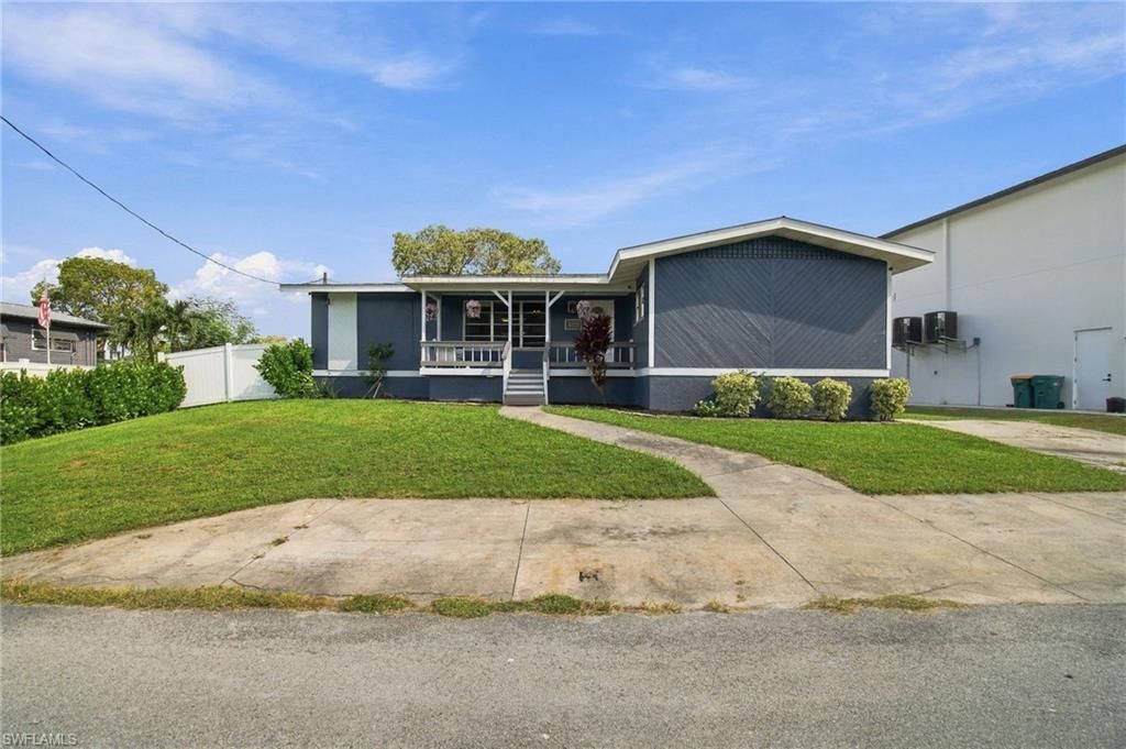280 Worley St , Chokoloskee, FL 34138 Photo