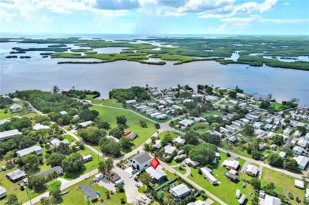 280 Worley St , Chokoloskee, FL 34138 Photo