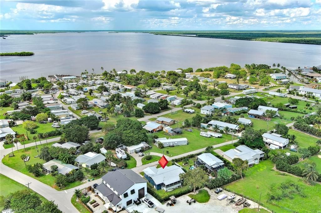 280 Worley St , Chokoloskee, FL 34138 Photo