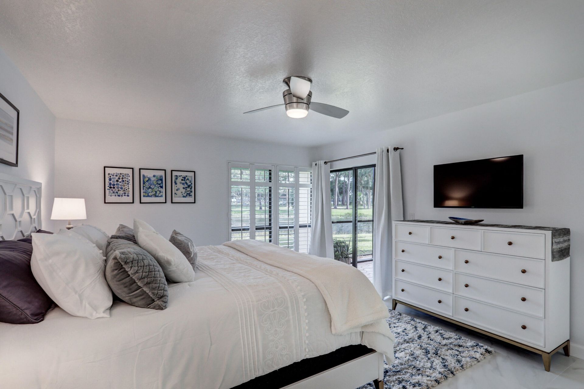 6 Lexington Lane E, Unit D, Palm Beach Gardens, FL 33418 Photo