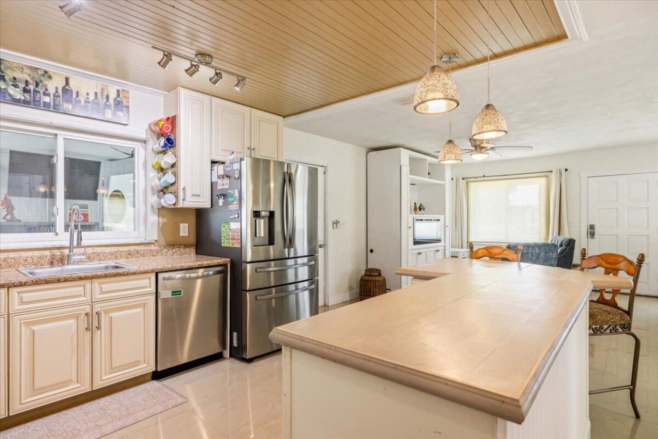 6005 Lantana Drive, Fort Pierce, FL 34951 Photo