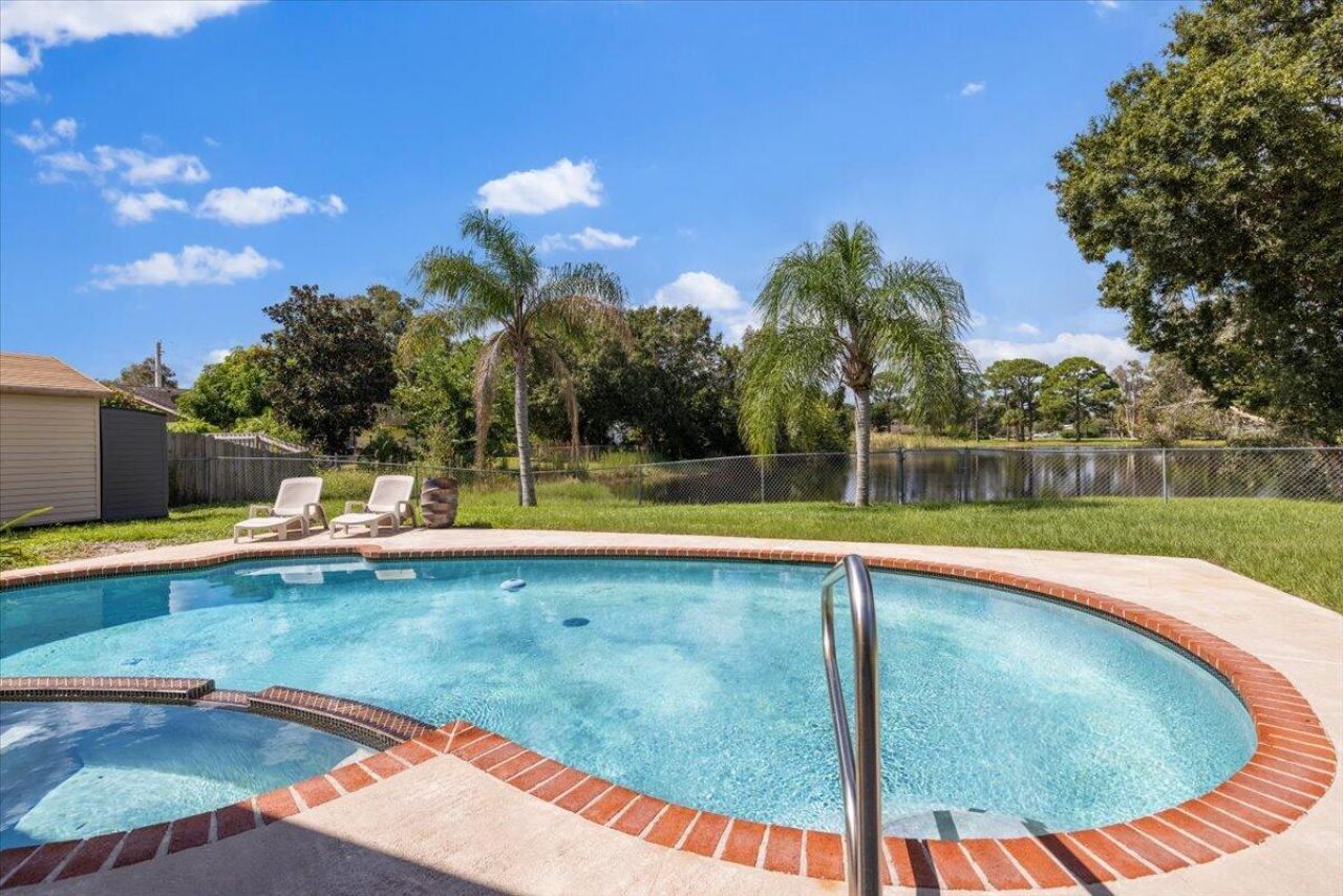 6005 Lantana Drive, Fort Pierce, FL 34951 Photo