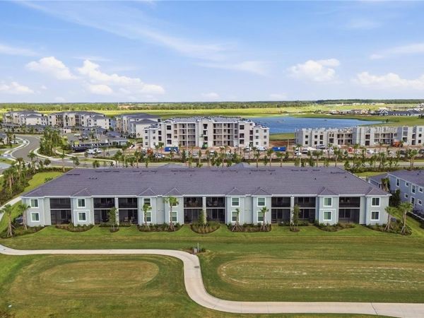 18911 SCALLOP LOOP, Unit 103, LAKEWOOD RANCH, FL 34211