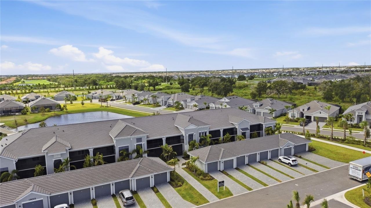 18911 Scallop Loop, Unit 103, Lakewood Ranch, FL 34211 Photo