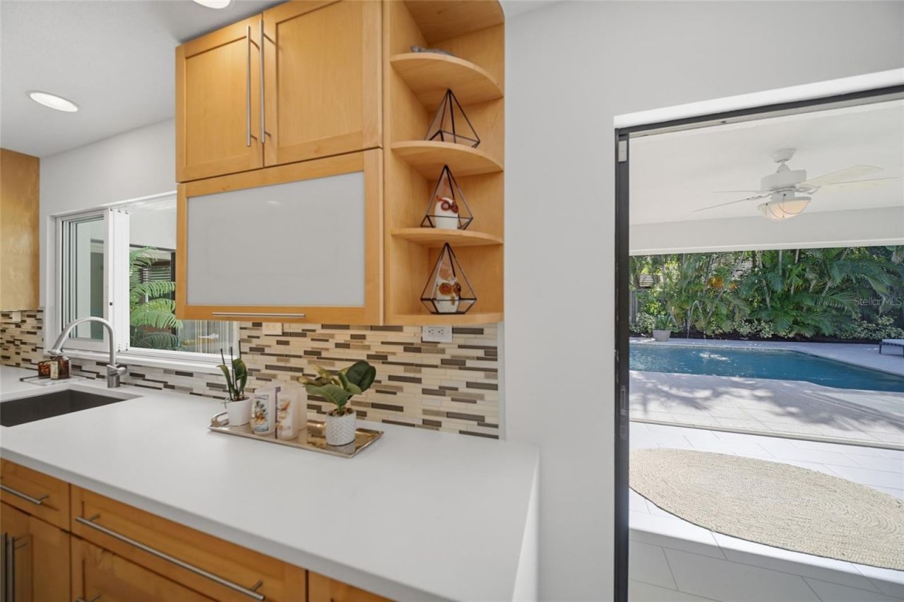 607 Owl Way, Sarasota, FL 34236 Photo