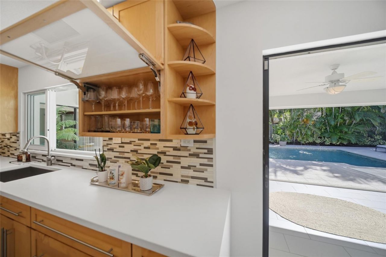 607 Owl Way, Sarasota, FL 34236 Photo