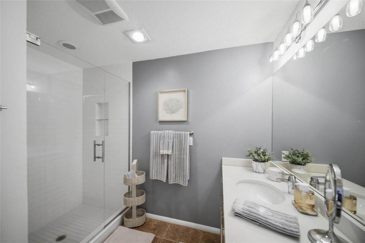 607 Owl Way, Sarasota, FL 34236 Photo