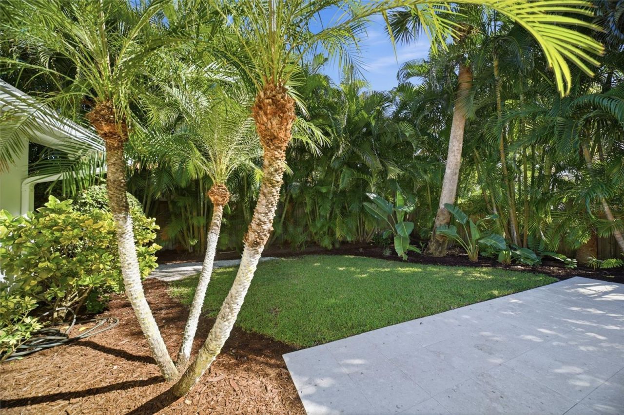607 Owl Way, Sarasota, FL 34236 Photo