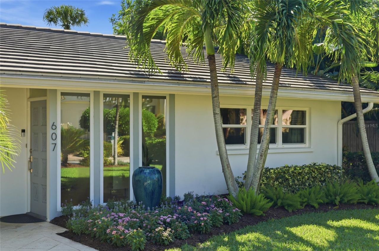 607 Owl Way, Sarasota, FL 34236 Photo