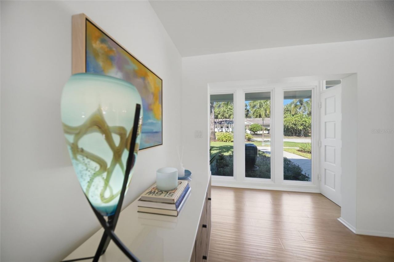 607 Owl Way, Sarasota, FL 34236 Photo