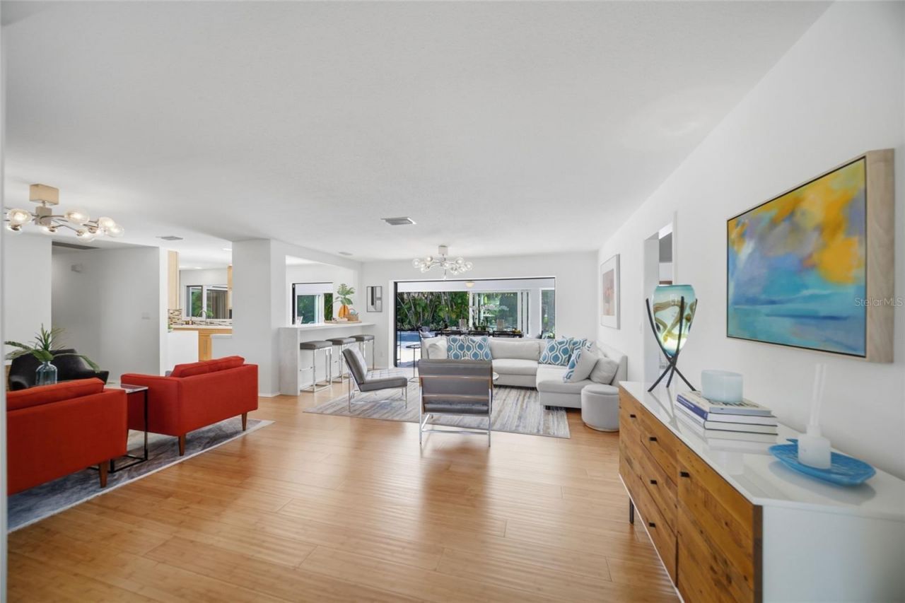 607 Owl Way, Sarasota, FL 34236 Photo