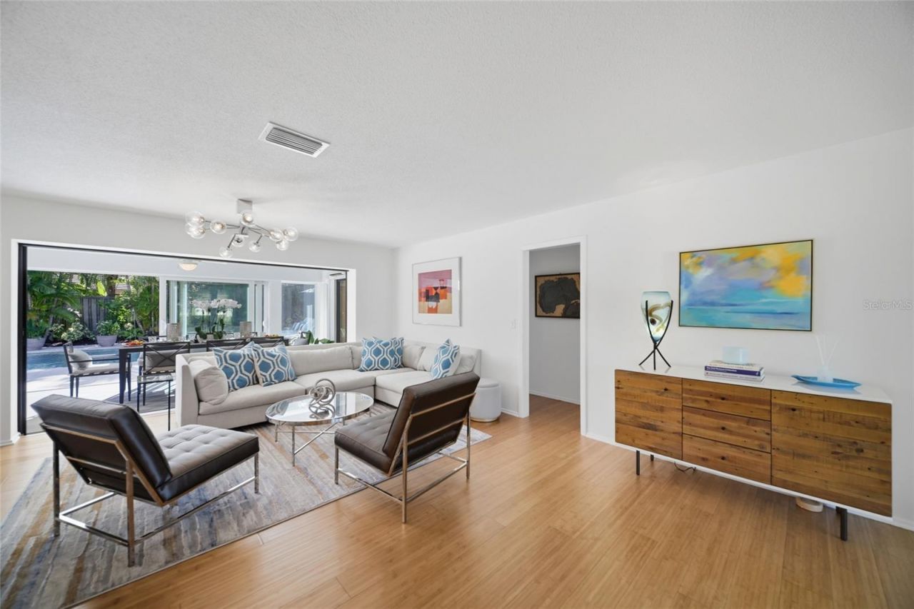 607 Owl Way, Sarasota, FL 34236 Photo