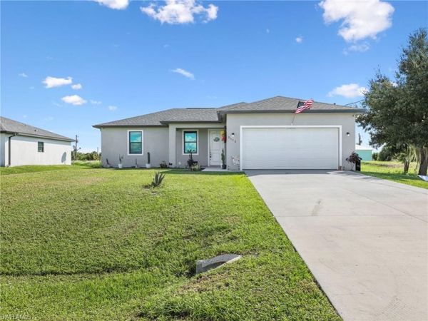 3113 Kapok CIR , LABELLE, FL 33935
