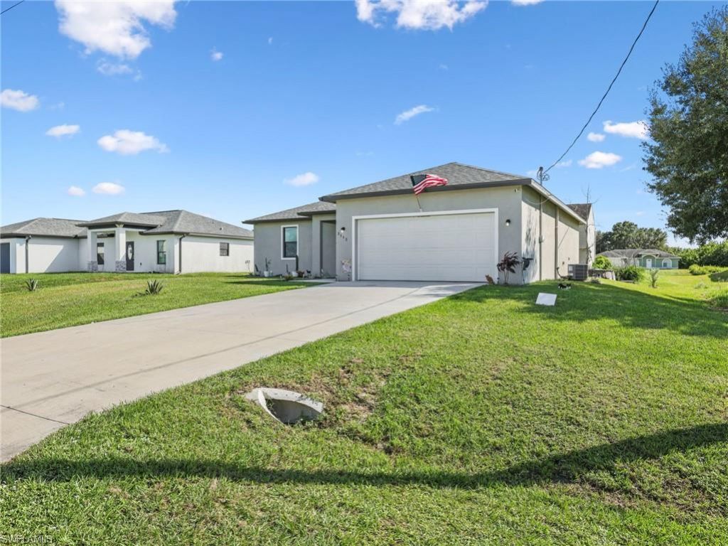 3113 Kapok Cir , Labelle, FL 33935 Photo