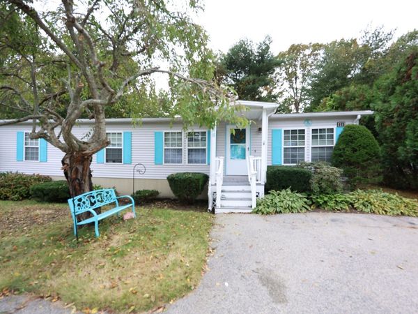 18 B Leisurewoods Drive, Rockland, MA 02370