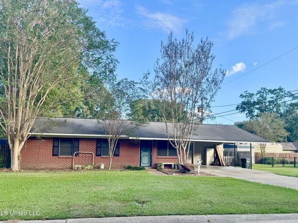 127 John Glenn Avenue, Natchez, MS 39120
