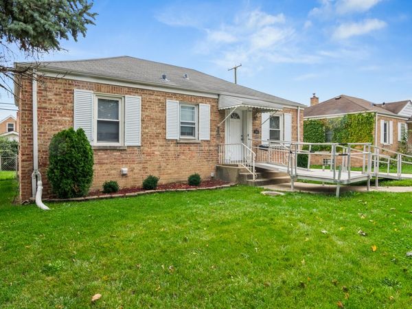 5343 N Newland Avenue, Chicago, IL 60656