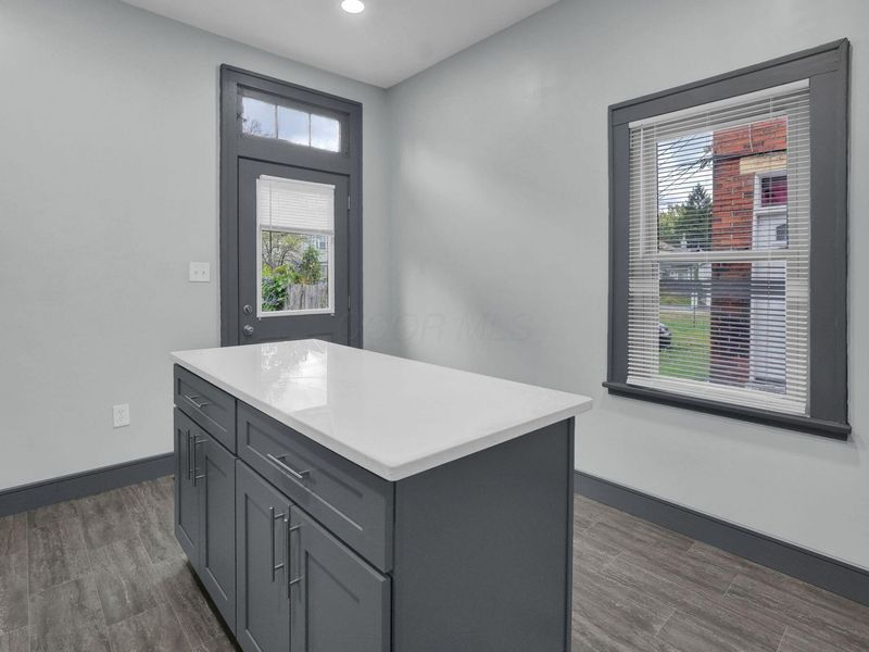 408 W 1st Avenue, Columbus, OH 43201 Photo 10