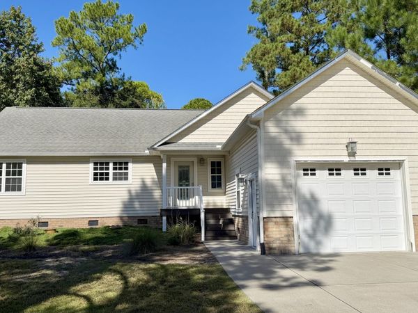 1114 Barkentine Drive , New Bern, NC 28560