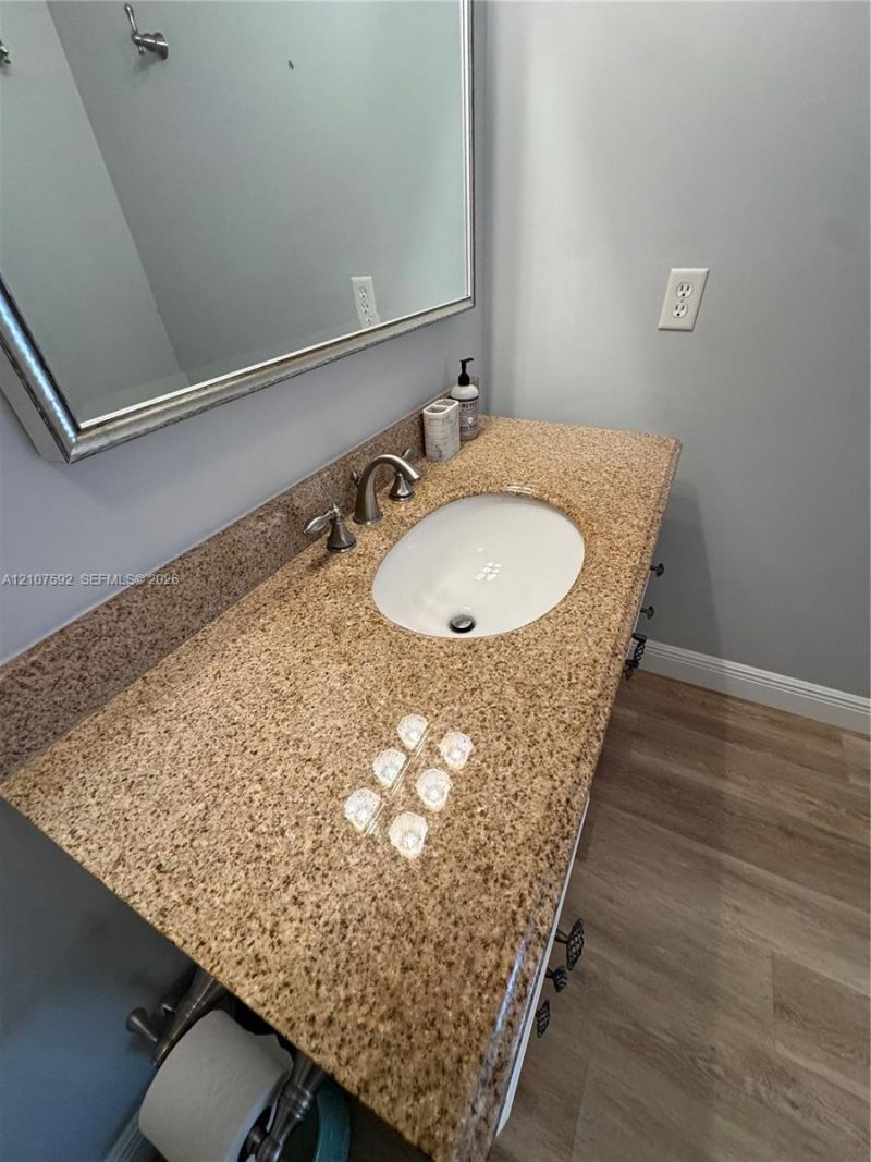 4660 NW 3rd St , Unit B, Delray Beach, FL 33445 Photo