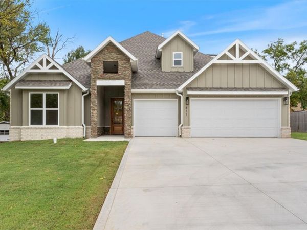 811 N Mount Olive , Siloam Springs, AR 72761