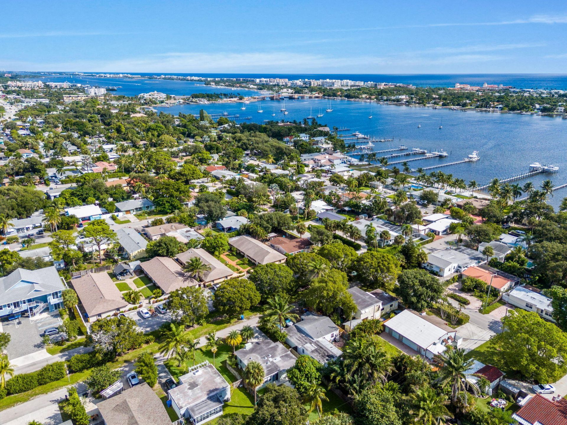 128 E Central Boulevard, Lantana, FL 33462 Photo